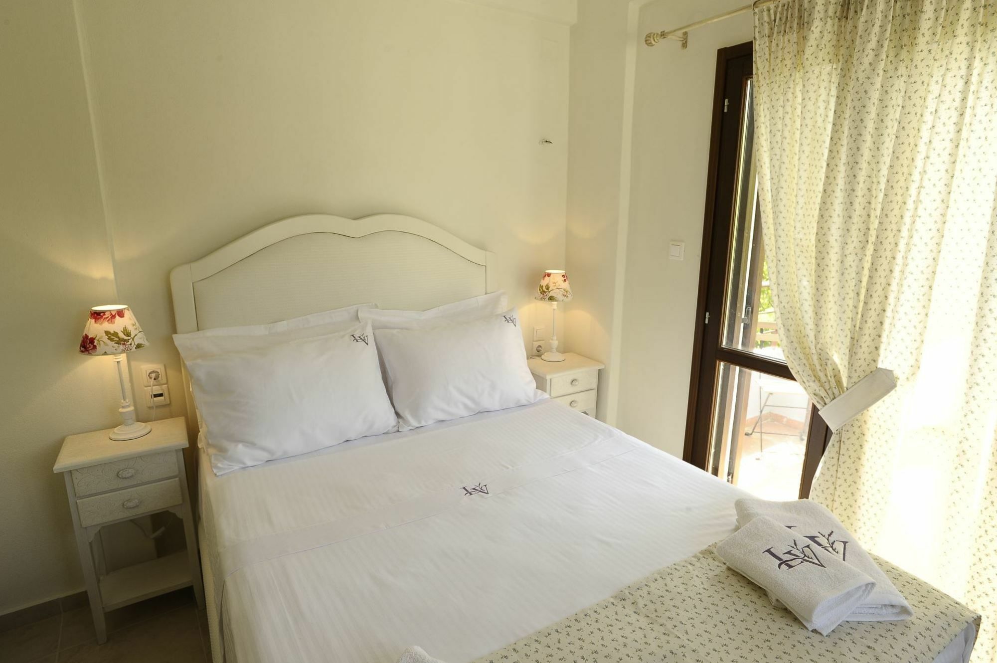 Levantes Villas Kala Nera Extérieur photo